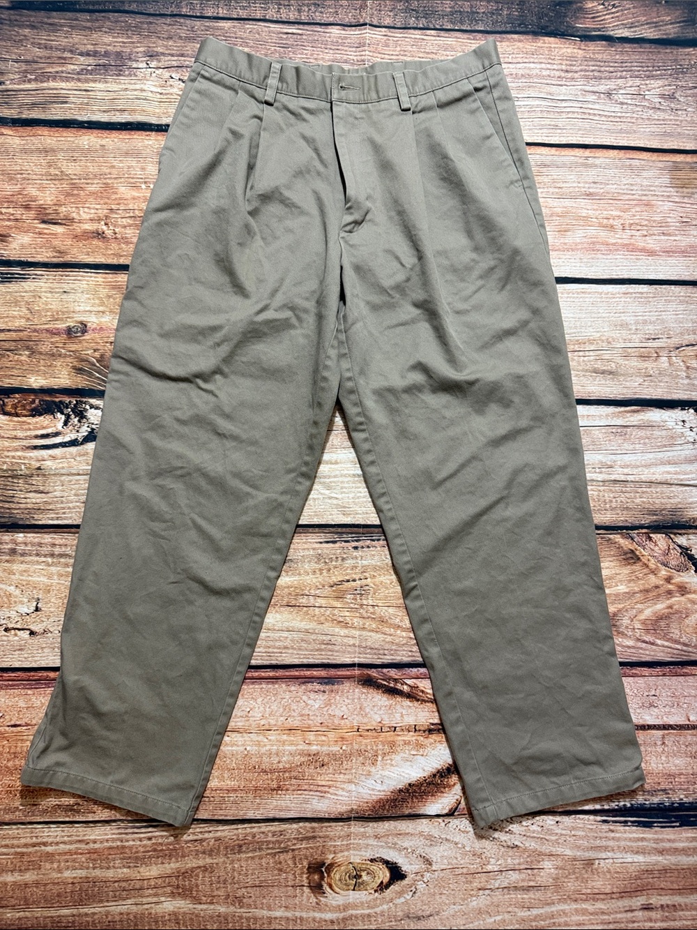 Dockers Tan Pleated Chinos